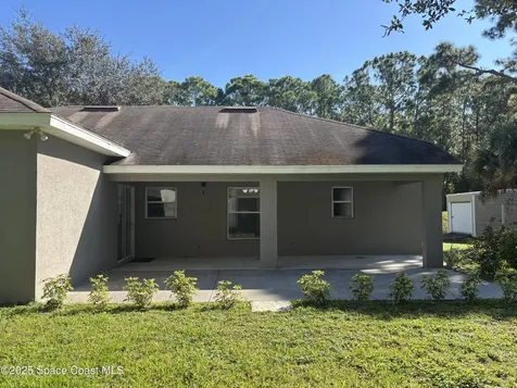 174 Dobbins Road NW Palm Bay FL 32907