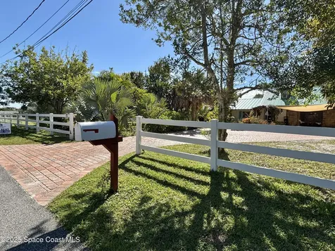 3955 Fooshe Avenue Sebastian FL 32976