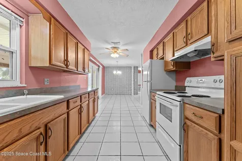 880 Pilgrim Drive Titusville FL 32780
