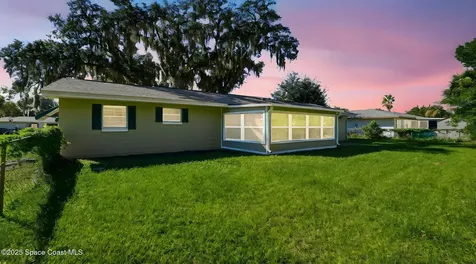880 Pilgrim Drive Titusville FL 32780