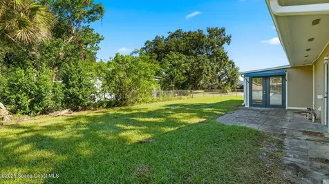 880 Pilgrim Drive Titusville FL 32780