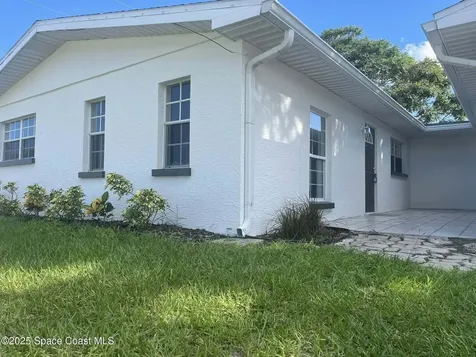 2027 Wallace Avenue Melbourne FL 32935