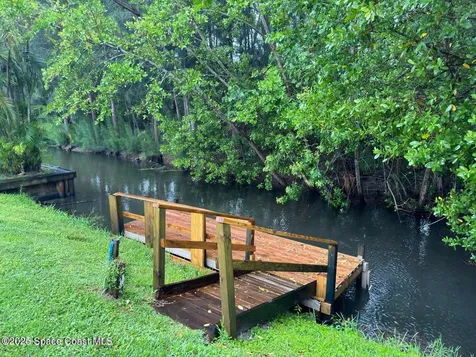 332 Nikomas Way Melbourne Beach FL 32951