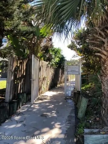 332 Nikomas Way Melbourne Beach FL 32951