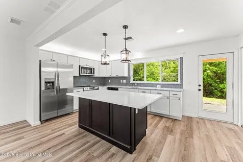 332 Nikomas Way Melbourne Beach FL 32951