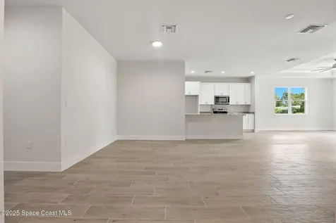 2095 Tahoe Avenue SE Palm Bay FL 32909