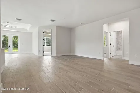2095 Tahoe Avenue SE Palm Bay FL 32909