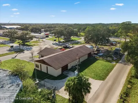 3300 Bobbi Lane Titusville FL 32780