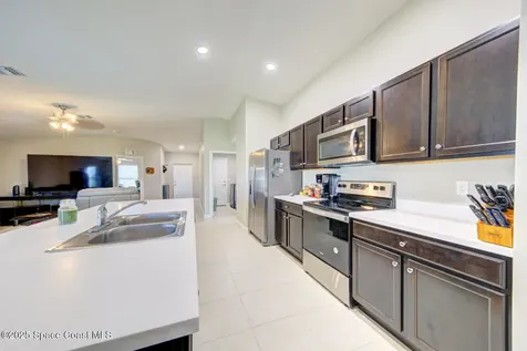 318 Silver Frost Street SE Palm Bay FL 32909