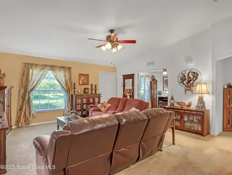 495 Danis Road SW Palm Bay FL 32908