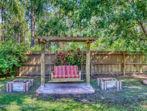 495 Danis Road SW Palm Bay FL 32908