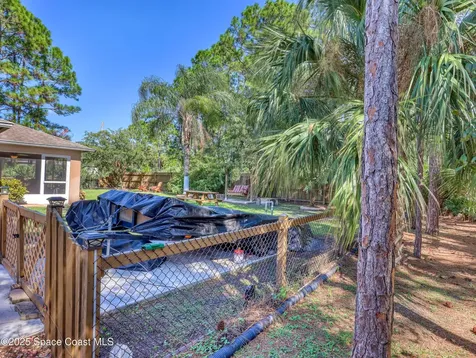 495 Danis Road SW Palm Bay FL 32908