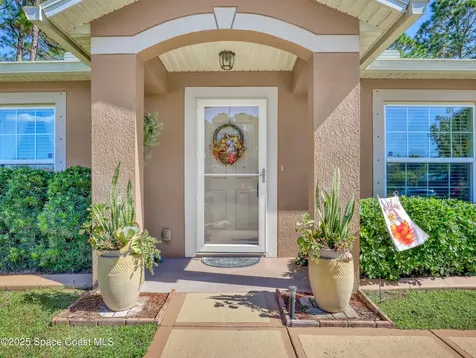 495 Danis Road SW Palm Bay FL 32908
