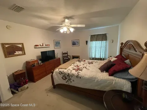 6250 Ironside Drive S Jacksonville FL 32244