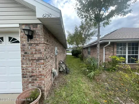 6250 Ironside Drive S Jacksonville FL 32244