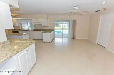 3041 SE Dalhart Road Port St. Lucie FL 34952