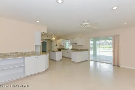 3041 SE Dalhart Road Port St. Lucie FL 34952