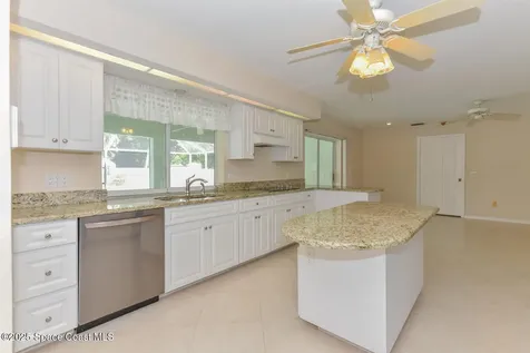 3041 SE Dalhart Road Port St. Lucie FL 34952