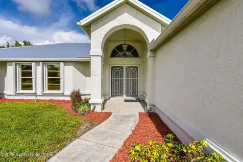 3041 SE Dalhart Road Port St. Lucie FL 34952