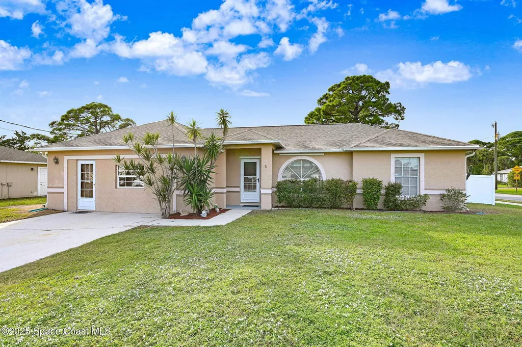 6094 Cardiff Avenue Cocoa FL 32927
