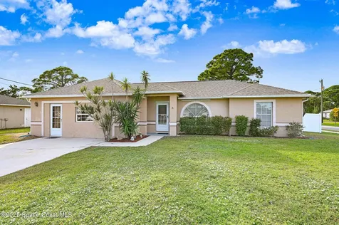 6094 Cardiff Avenue Cocoa FL 32927