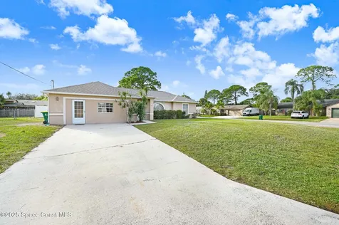 6094 Cardiff Avenue Cocoa FL 32927