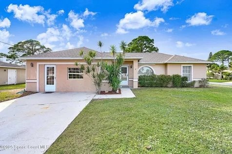 6094 Cardiff Avenue Cocoa FL 32927