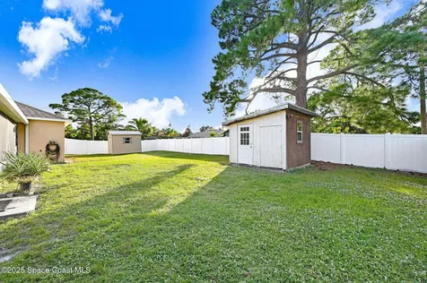 6094 Cardiff Avenue Cocoa FL 32927