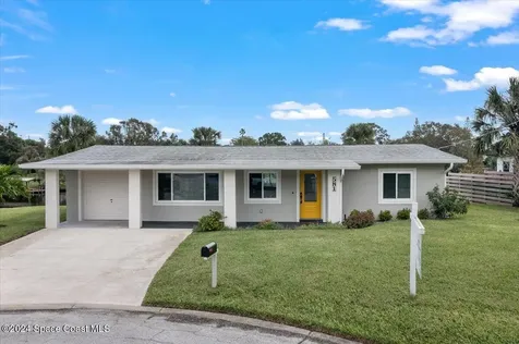 581 Hillside Court Melbourne FL 32935