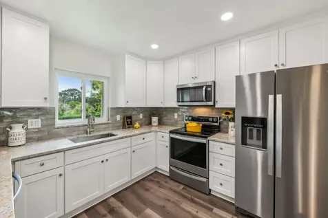 581 Hillside Court Melbourne FL 32935