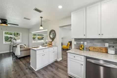 581 Hillside Court Melbourne FL 32935