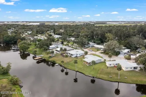 581 Hillside Court Melbourne FL 32935