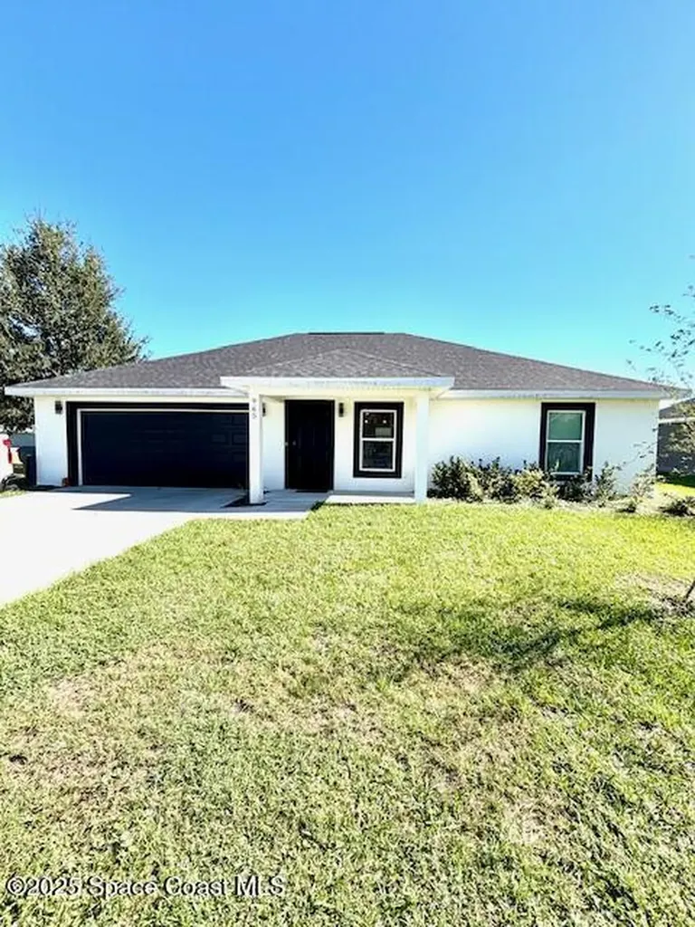 965 N Singleton Avenue Titusville FL 32796