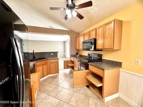 8746 105th Court Vero Beach FL 32967