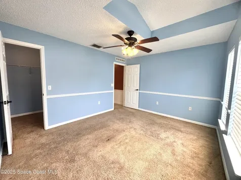 8746 105th Court Vero Beach FL 32967