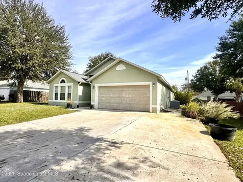 8746 105th Court Vero Beach FL 32967