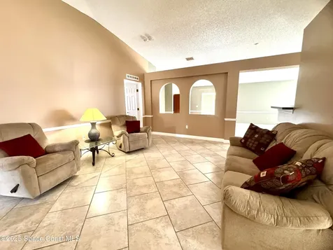 8746 105th Court Vero Beach FL 32967