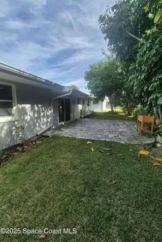 333 Bahama Drive Indialantic FL 32903