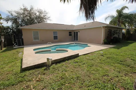 1703 Nanton Street NW Palm Bay FL 32907