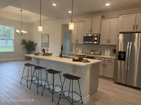 1982 Killian Drive NE Palm Bay FL 32905