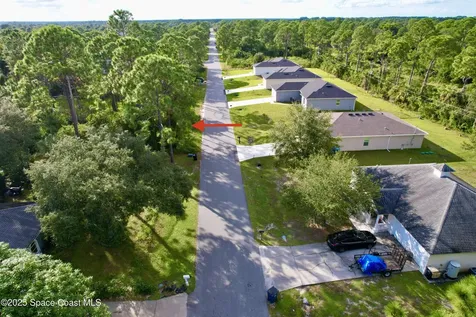 354 Halloran Street SE Palm Bay FL 32909