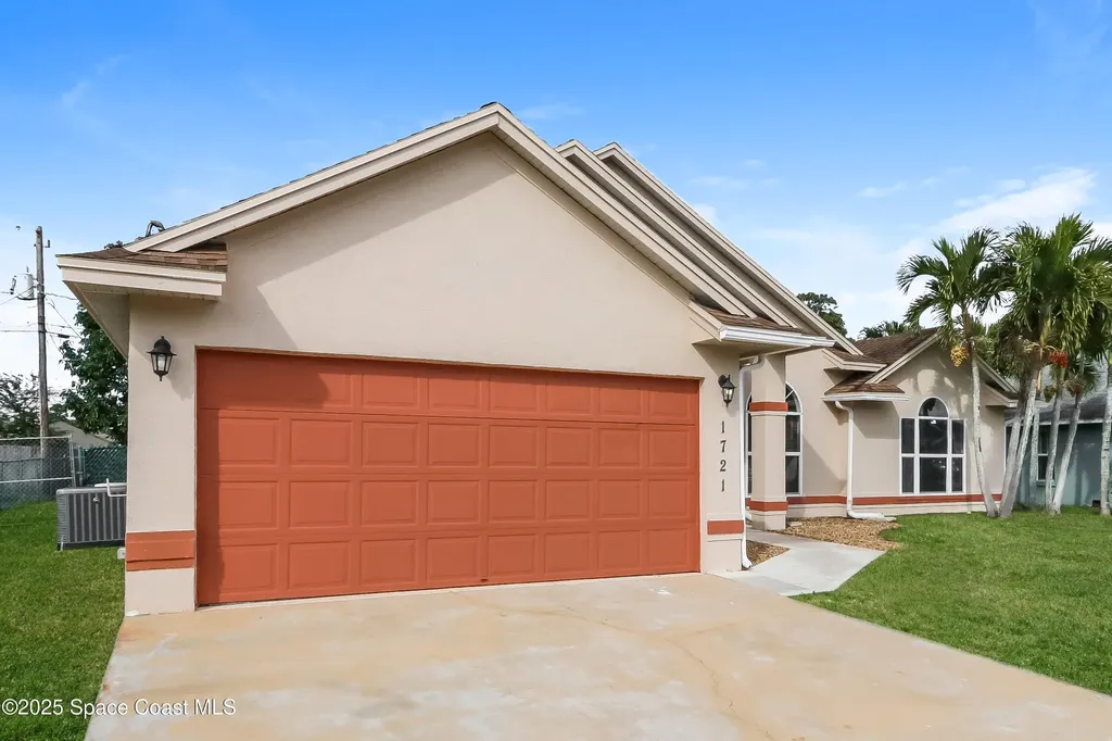 1721 SW Whipple Avenue Port St. Lucie FL 34953