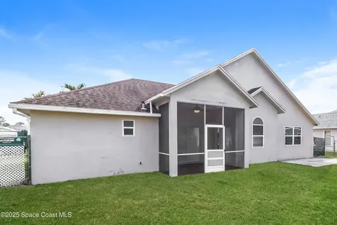 1721 SW Whipple Avenue Port St. Lucie FL 34953