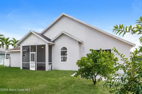 1721 SW Whipple Avenue Port St. Lucie FL 34953
