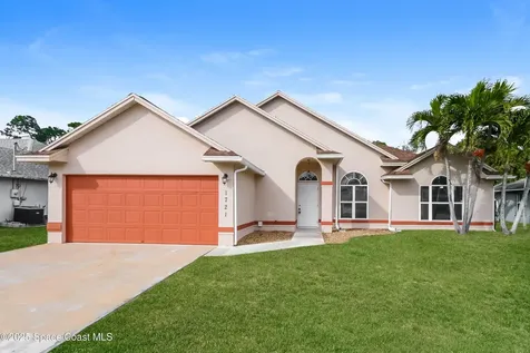 1721 SW Whipple Avenue Port St. Lucie FL 34953