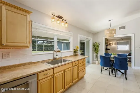 1050 Emerald Road SE Palm Bay FL 32909