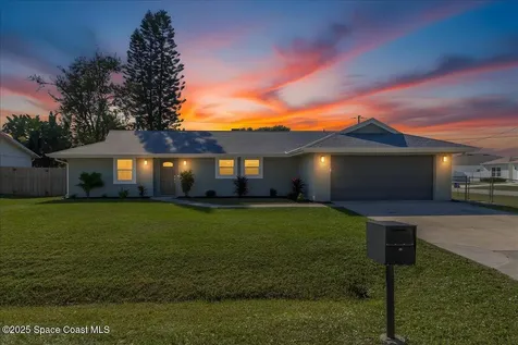 1050 Emerald Road SE Palm Bay FL 32909
