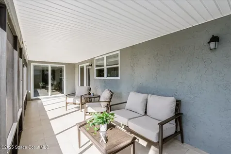 1050 Emerald Road SE Palm Bay FL 32909