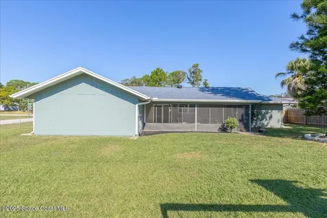 1050 Emerald Road SE Palm Bay FL 32909