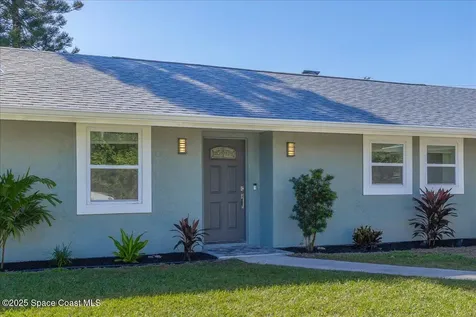 1050 Emerald Road SE Palm Bay FL 32909